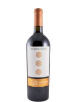 2016 Lavradores de Feitoria Três Bagos Grande Escolha red