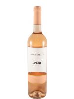 2023 Tiago Cabaço .Com rosé