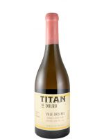 2022 Titan of Douro Vale dos Mil rosé