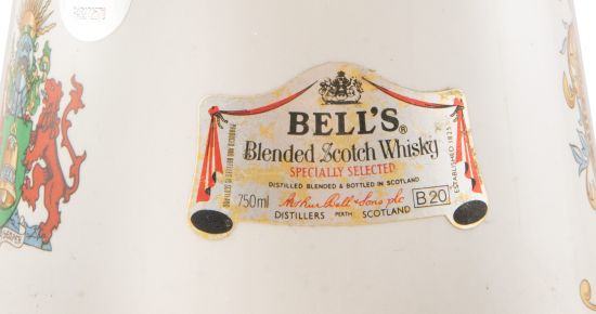 Bell's Queen Elizabeth 60th Birthday Decanter 75cl