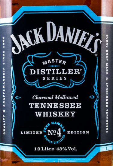 Jack Daniel's N.º 4 Master Distillery 1L