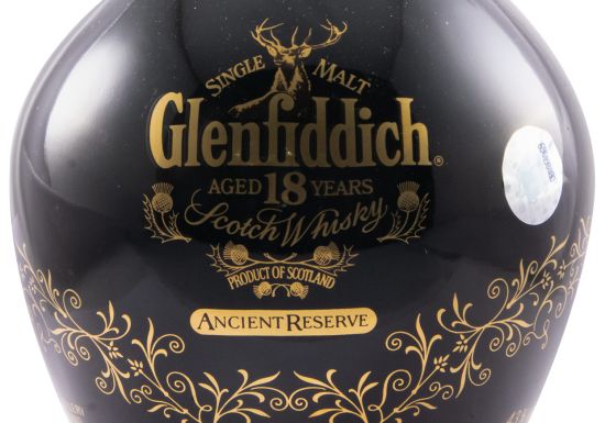 Glenfiddich Ancient Reserve 18 anos (garrafa preta)