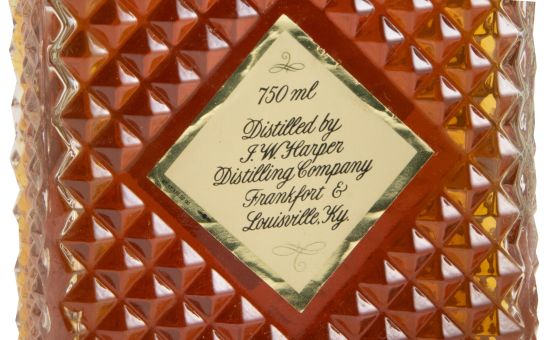 I.W. Harper Crystal Decanter 12 anos 75cl