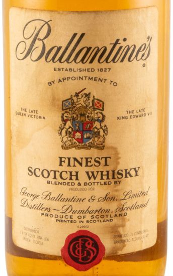 Ballantine's (round bottle) 75cl