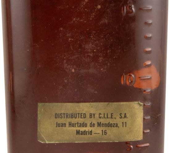 J. W. Dant Genuine Sour Mash 75cl