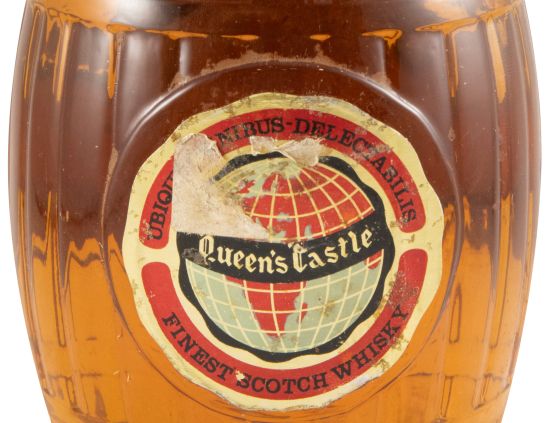 Queen's Castle A Barrel of Scotch 75cl