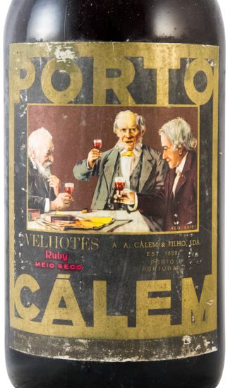 Cálem Velhotes Ruby Port (former bottle)