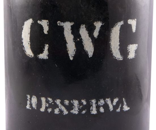 Cockburn's CWG Reserva Port (damaged seal and label)