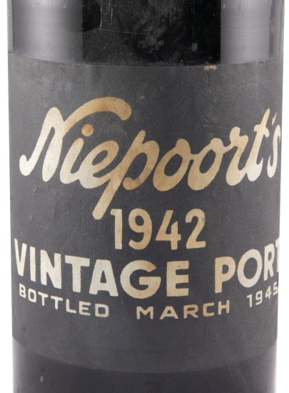 1942 Niepoort Vintage Porto (engarrafado em 1945) 1L