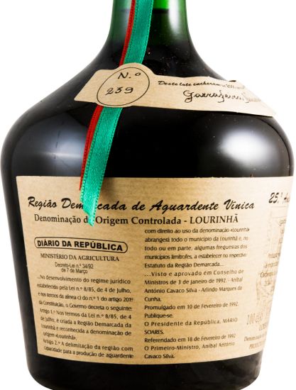 Aguardente Vínica Lourinhã XO c/Diploma 1L
