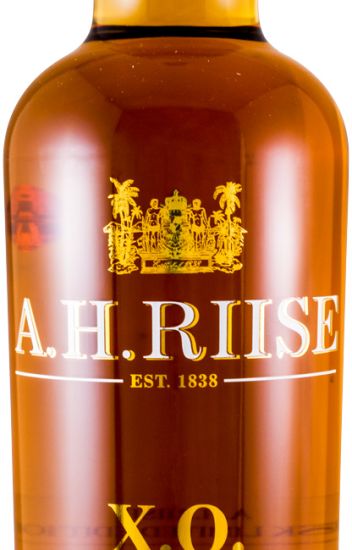 Rum A. H. Riise XO Port Cask Reserve Edição Limitada