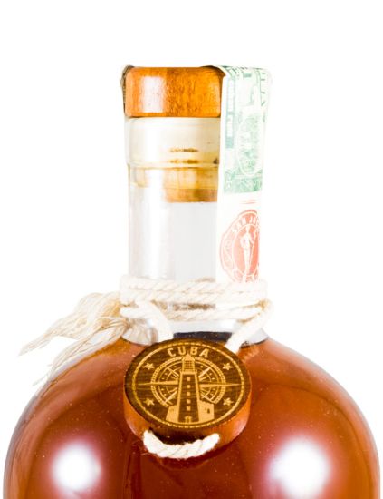 Rum Pacto Navio by Havana Club