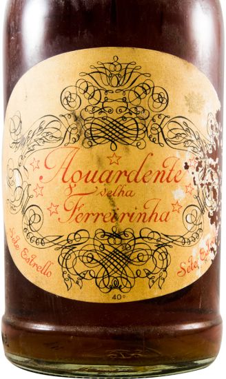 Aguardente Casa Ferreirinha 7 Estrelas Velha (garrafa baixa) 1L