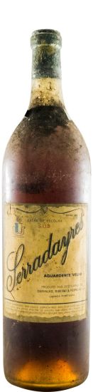 Aguardente Serradayres Velha 1L