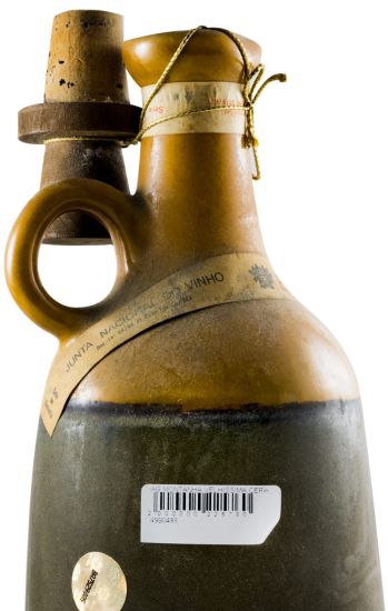 Spirit Montanha Velhíssima (ceramic bottle) 75cl