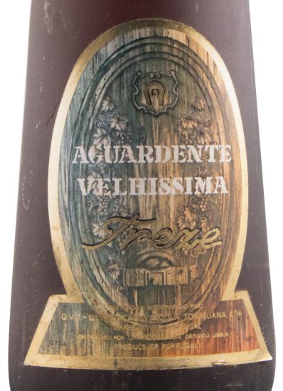 Aguardente Treze Velhíssima