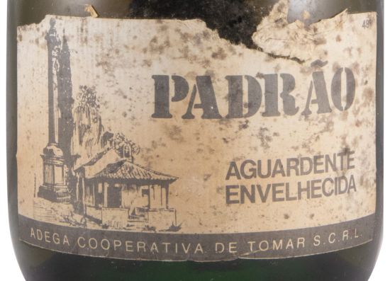Aguardente Vínica Padrão Envelhecida