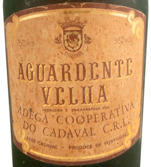 Aguardente Vínica Adega Cooperativa do Cadaval Velha 75cl