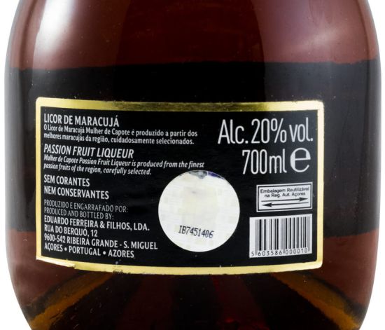 Licor de Maracujá Mulher de Capote w/Glass
