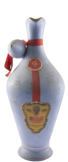 Licor Kumel Aliança (garrafa em cerâmica) 72,5cl