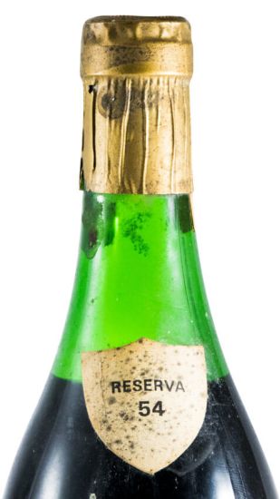 1954 Mouchão red