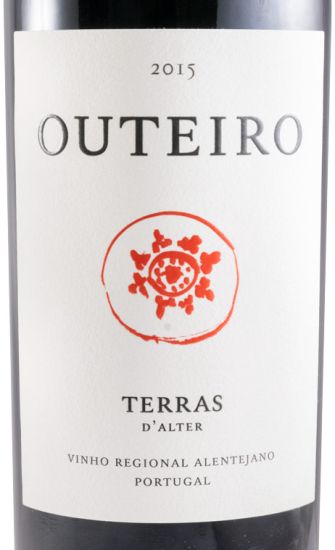 2015 Terras D'Alter Outeiro red