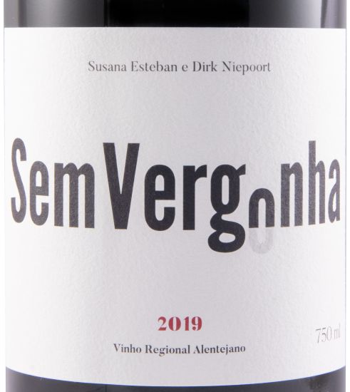 2019 Susana Esteban & Dirk Niepoort Sem Vergonha red