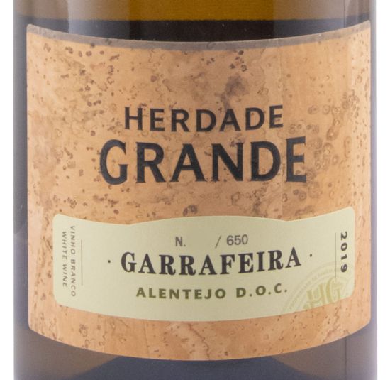 2019 Herdade Grande Garrafeira white