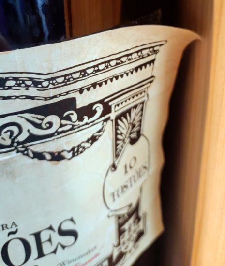 2021 Herdade da Maroteira Dez Tostões red 18L (damaged label)