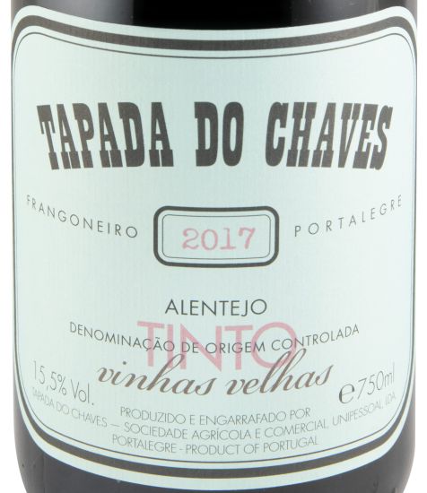 2017 Tapada do Chaves Vinhas Velhas red