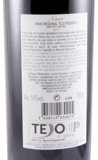 2017 Quinta da Lapa Nana Reserva red