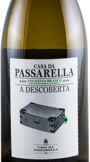 2018 Casa da Passarella A Descoberta white