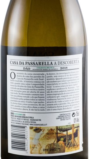 2018 Casa da Passarella A Descoberta white