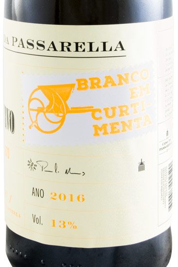 2016 Casa da Passarella O Fugitivo Curtimenta white
