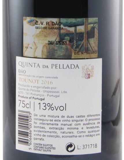 2016 Quinta da Pellada Tounot red
