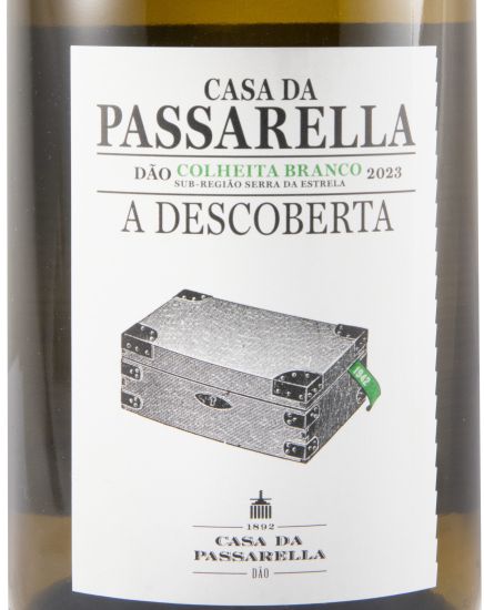 2023 Casa da Passarella A Descoberta white