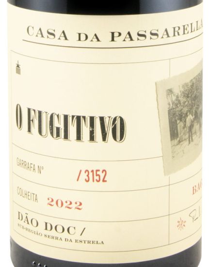 2022 Casa da Passarella O Fugitivo Baga red
