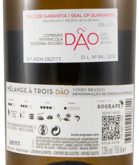 2025 Quinta dos Carvalhais Mélange à Trois white
