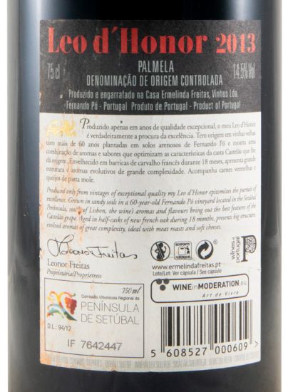 2013 Casa Ermelinda Freitas Leo d'Honor red