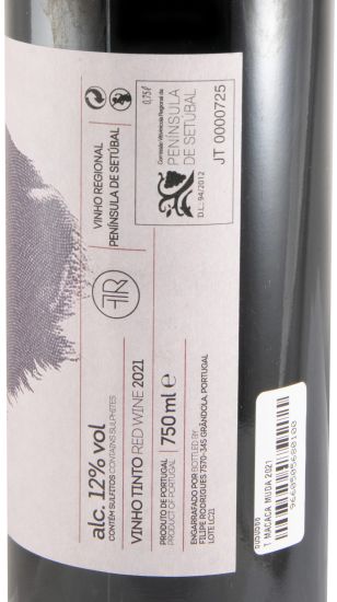 2021 Macaca Muda red