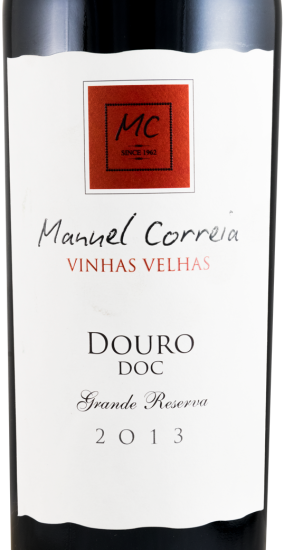2013 Manuel Correia Vinhas Velhas red