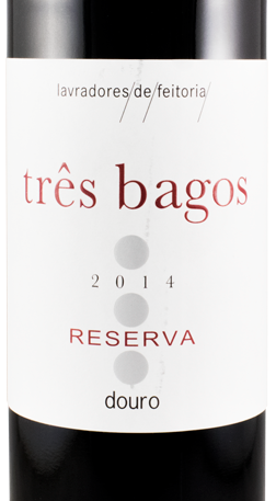 2014 Lavradores de Feitoria Três Bagos Reserva red