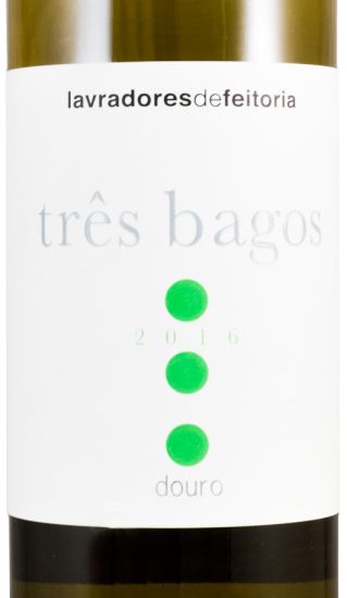 2016 Lavradores de Feitoria Três Bagos white