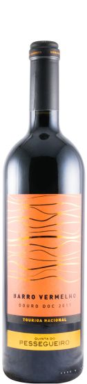2017 Quinta do Pessegueiro Barro Vermelho red