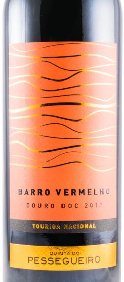 2017 Quinta do Pessegueiro Barro Vermelho red