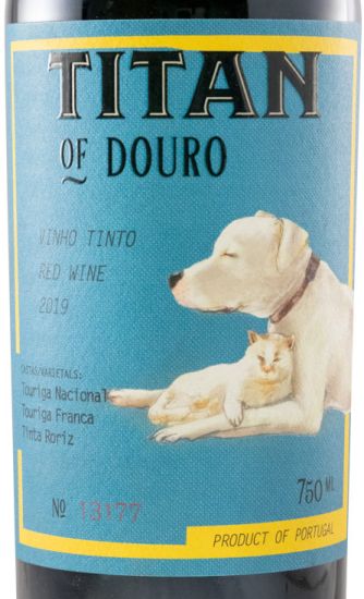 2019 Titan of Douro red