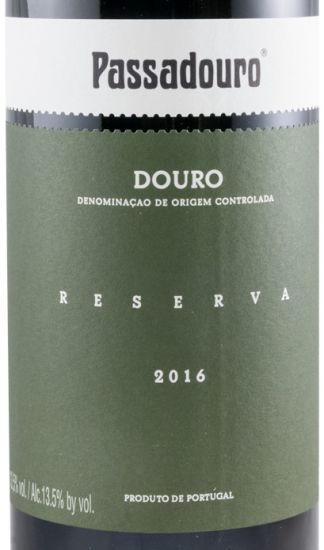 2016 Quinta do Passadouro Reserva red