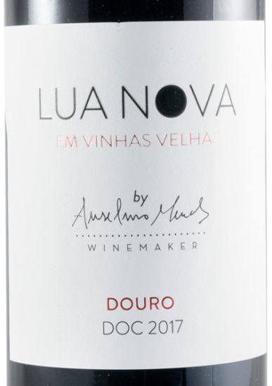 2017 Lua Nova em Vinhas Velhas red