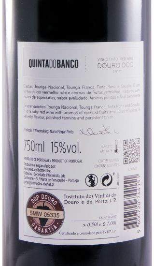 2017 Quinta do Banco red