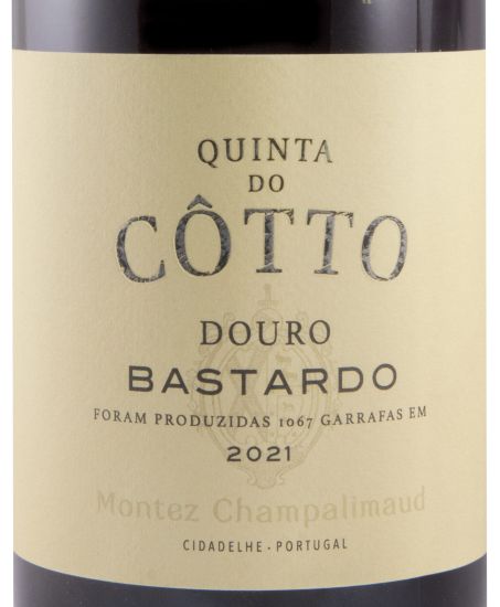 2021 Quinta do Côtto Bastardo red